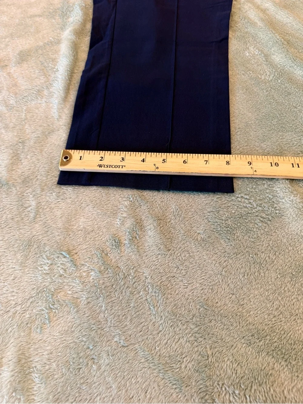NWT Rafaella Pintuck Crop Pants Women’s Size 14 Navy Pull-On Stretch Pockets